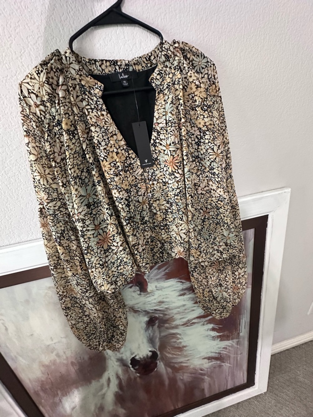 Lulu's Floral Puff Sleeve Blouse in Cream, Black & Tan